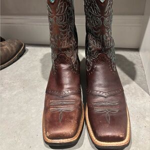 Ariat Turquoise and Tan Western Boots